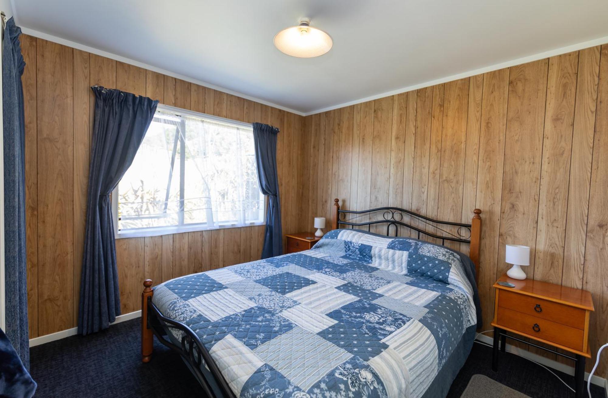 Aotea Lodge Great Barrier Tryphena Room photo